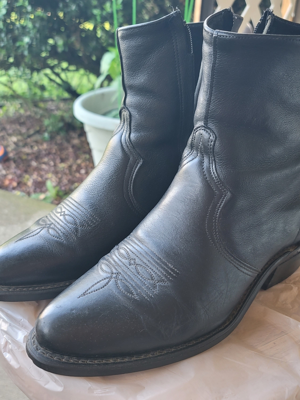 Abilene Boot Co. "Sage" Black Leather Western Ankle Boots